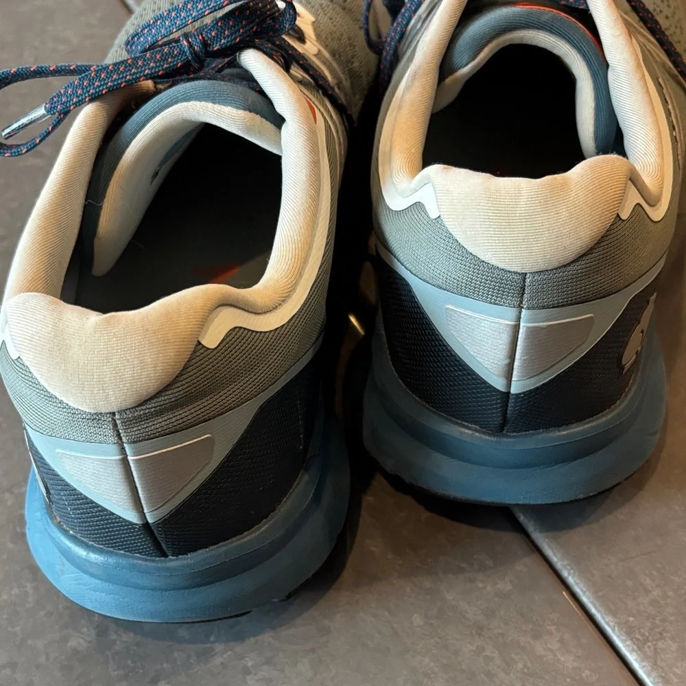 Karhu Men's Performance Fusion 3.5 Athletic Shoes in Gray and Blue - Picture 6 of 8